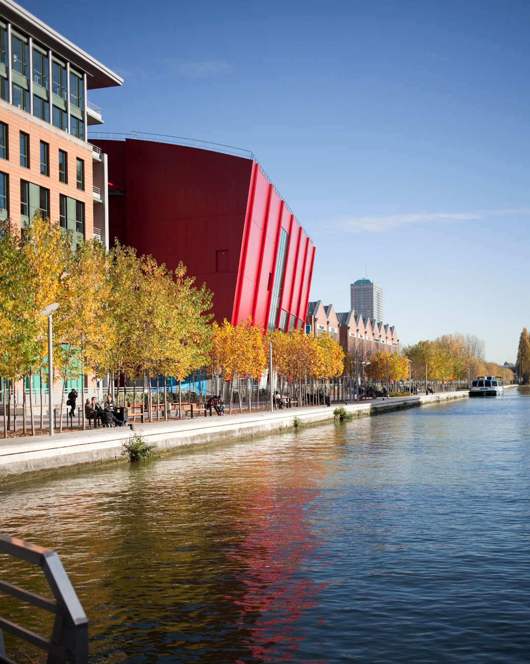 Canal Saint-Denis à Aubervilliers